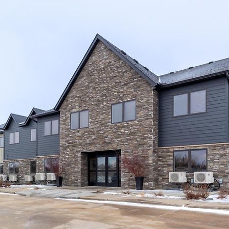 Norland Inn & Suites Roseau Luaran gambar