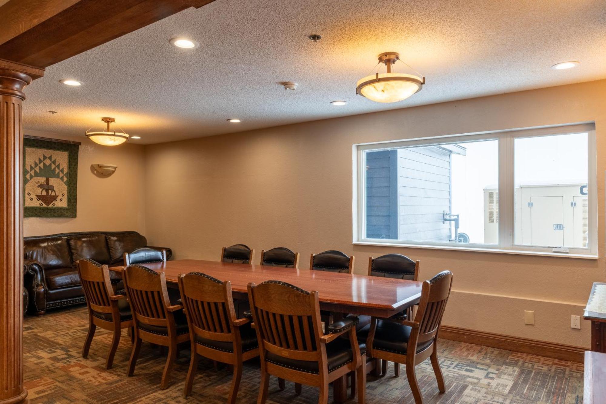 Norland Inn & Suites Roseau Luaran gambar